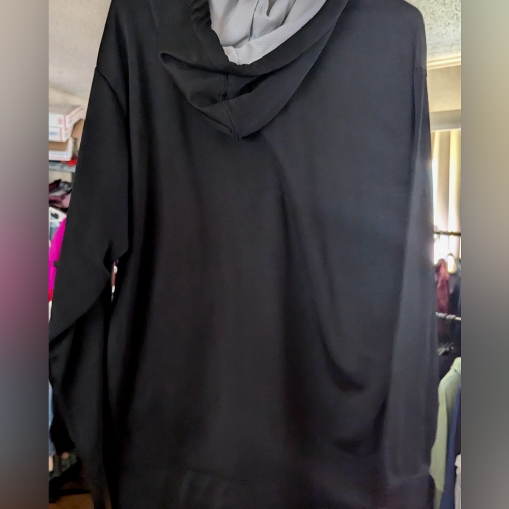 AND1 Men's Black and Silver Hoodie - Picture 2 of 3
